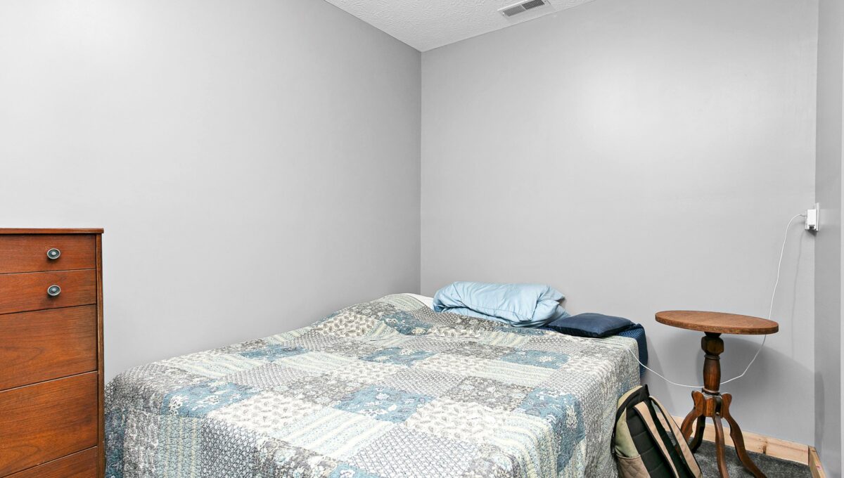 022